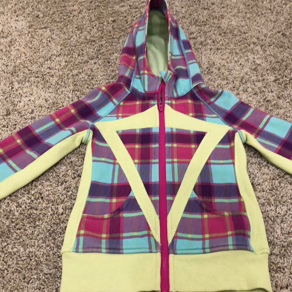 Ivivva size 10 sweatshirt